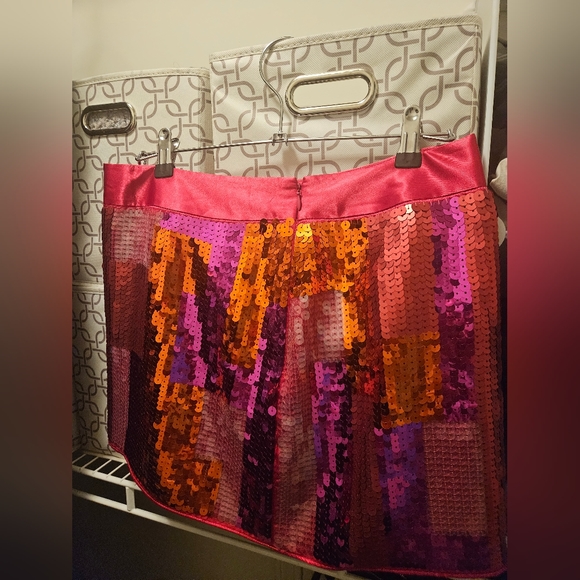 Express sequined mini skirt - Picture 6 of 6